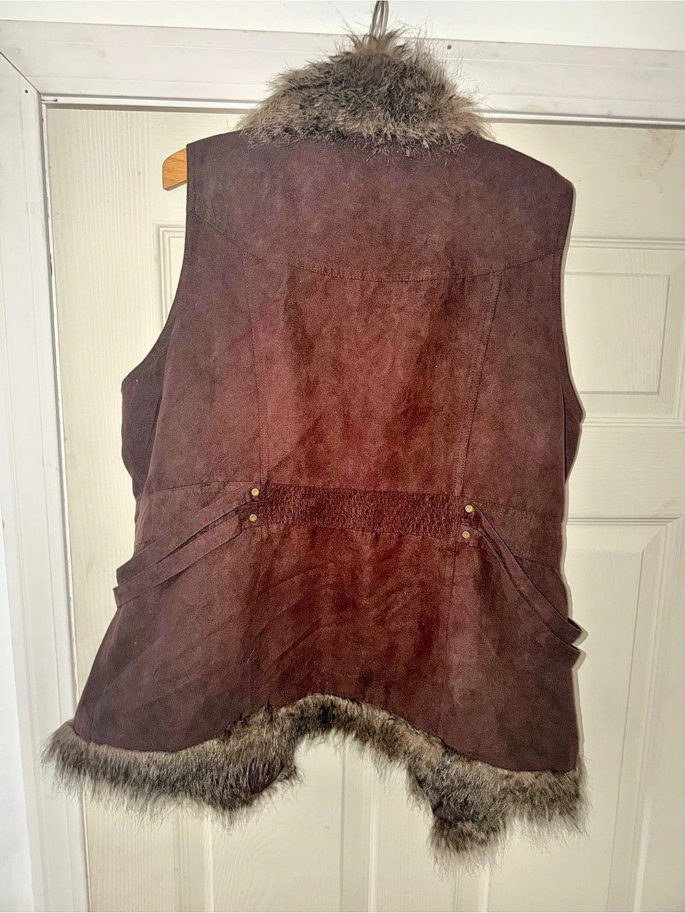 bagatelle Faux Fur Trim Vest Brown XL - Picture 2 of 3
